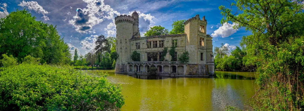 Dartagnans, ce « désastre industriel patrimonial », n'a plus que deux châteaux