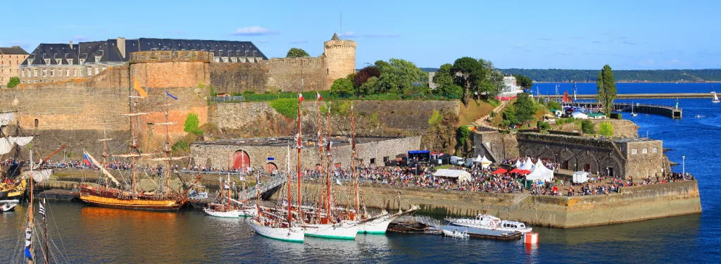 Brest, la métropole maritime qui se découvre un destin touristique